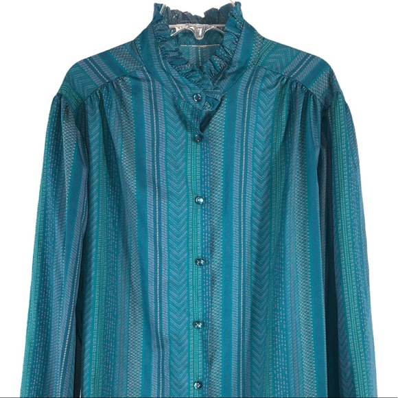 Vintage Turquoise Print Blouse, Size 1X - Picture 3 of 8